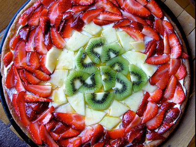 Easy Glaze Fruit Torte Easy Glaze Fruit Torte picture