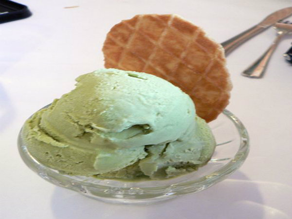 Spiced Green Tea Ice Cream Spiced Green Tea Ice Cream picture