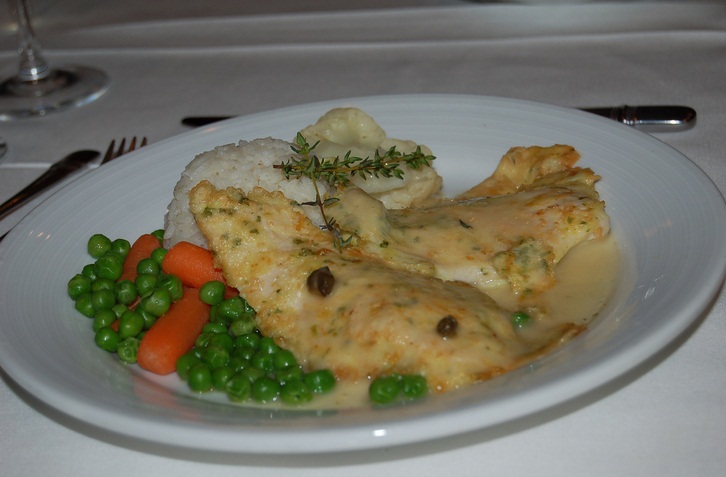 Grilled Chicken Breasts With Wine Sauce Grilled Chicken Breasts With Wine Sauce picture