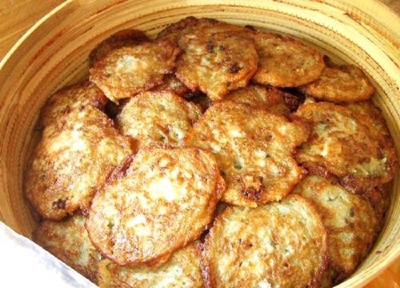 Herbed Potato Pancake Herbed Potato Pancake picture