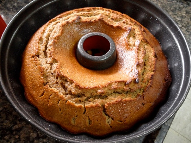 Holiday Cake Holiday Cake picture