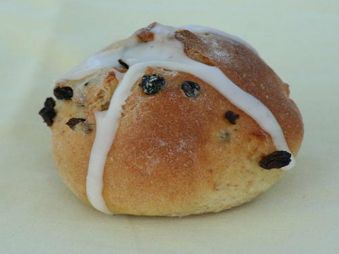 Gourmet Hot Cross Buns Gourmet Hot Cross Buns picture