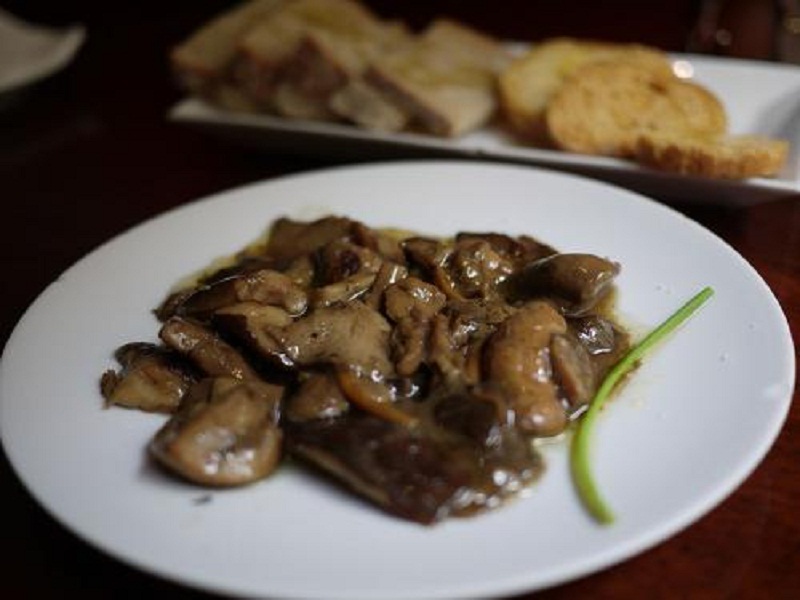 Hot And Tangy Mushrooms Hot And Tangy Mushrooms picture