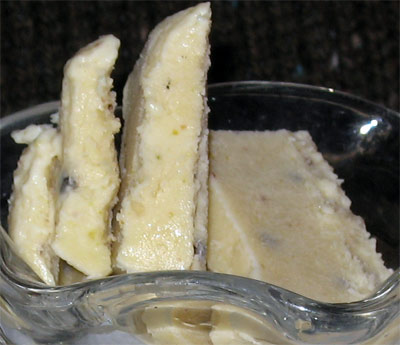 almond icecream almond icecream picture
