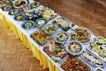 548248-table-setting-for-buffet-becomes-really-difficult-when-you-have-several-varieties-of-food-to-serve.jpg