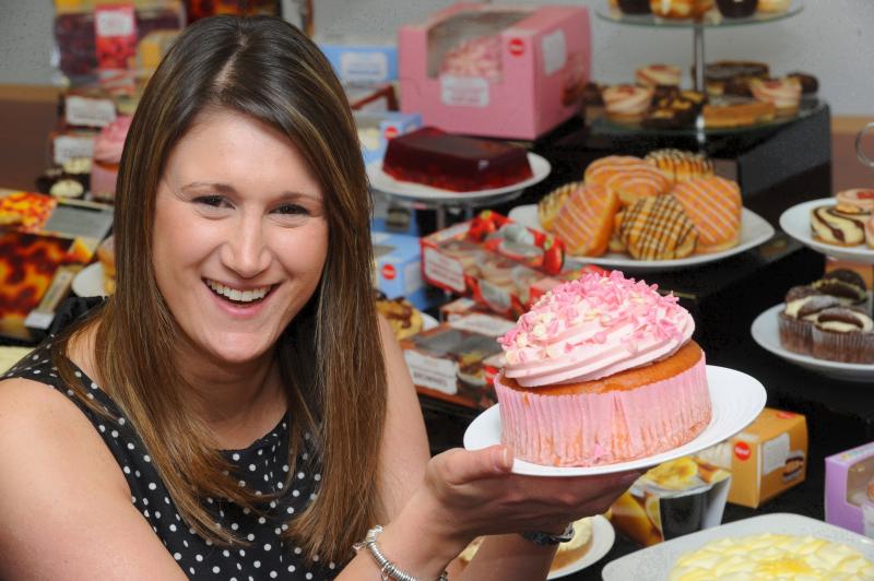 Laura Fanag - The Cake Queen Laura Fanag