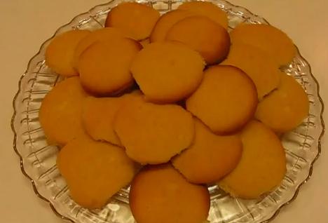  Fashioned Sugar Cookies on Old Fashioned But Easy Sugar Cookies Recipe Video By Bettyskitchen