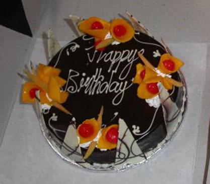 Picture Birthday Cake on Happy Birthday Chocolate Cake With Cherries   Photo  1 From Desserts