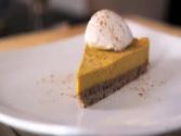 Raw Food Recipe: Pumpkin Pie Cheesecake