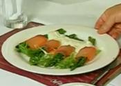 Smoked Salmon With Asparagus And Sour Cream Sauce
