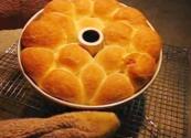 Nectarine Meringue Crowns