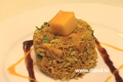 Puffed Rice And Mango Salad