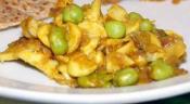 Matar Mushroom (peas & Mushroom With Curry)