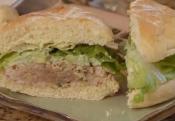 Asian-style Fresh Tuna Burger