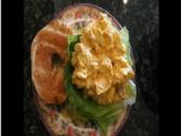 Spiced Up Egg Salad Bagel