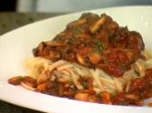 Basic Tomato Sauce With Linguine