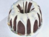 How To Make A Chocolate Chip Bundt Cake With White Chocolate Glaze 