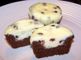 White And Black Cupcakes