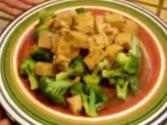 Steamed Broccoli With Garlic Ginger Sauce And Tofu