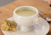 Cheesy Cauliflower And Broccoli Soup