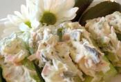 Nutritious Celery Boats With Creamy Cheese Topping  