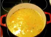 Cheese Milk Soup With Caraway Rounds