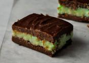Chocolate Mint Parfait Bars