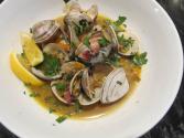 Clams In Broth