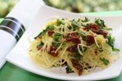 Garlicky Spaghetti Squash, Kale & Sundried Tomato