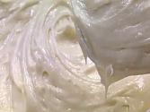 Homemade Cream Cheese Frosting (easy, Creamy And Not Too Sweet) 