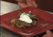 Horseradish Steak With Caramelized Onions
