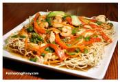 Crispy Noodles With Chicken And Shrimp Sauce 