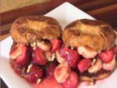 Croissant French Toast With Strawberries And Bananas - Great Weekend Breakfast Brunch
