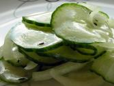 Easy And Delicious Sesame Cucumber Salad