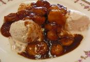 Simple Delicious Bananas Foster
