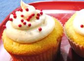 Eggless Vanilla Cupcake With Butter Cream Icing