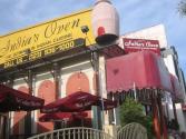  India's Clay Oven Restaurant In Los Angeles