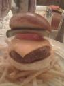 DMANBURGER "Bistro Chat Noir"