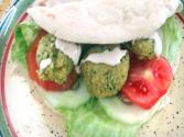 Falafel With Tahini Sauce 