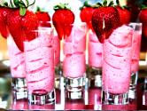 Strawberry Cheesecake Frozen Greek Yogurt