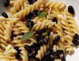 Black Bean-pasta Cancun