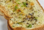 Spicy Cheese Chili Toast With Garlic