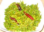 Green Beans And Peas Stir Fry
