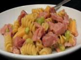 Lynn's Ham & Smoked Gouda Pasta Salad