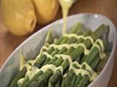 How To Make Hollandaise Sauce