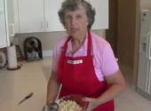 Quick And Easy Homemade Applesauce - Part 1