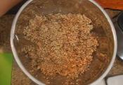 Homemade Raw Apple Cinnamon Granola