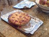 Homemade Strawberry Rhubarb Pie