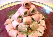 Horseradish Ham Rolls