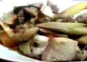 Stir Fried Chicken With Lemongrass